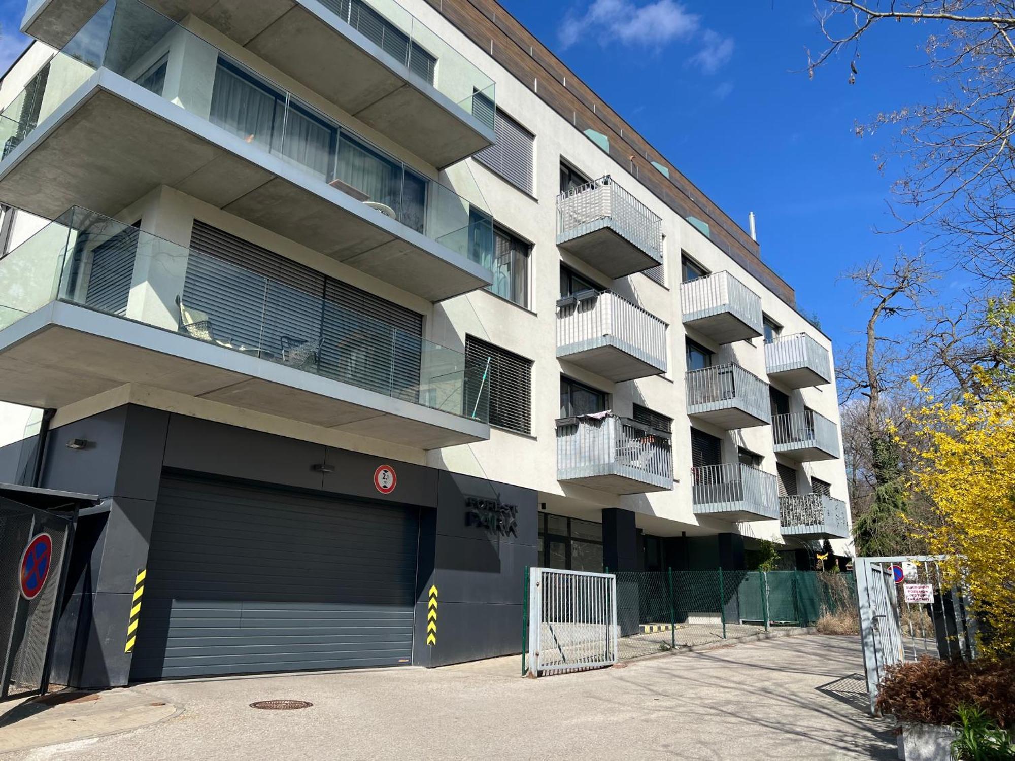 Forest Park Garden Apartment Pressburg Exterior foto